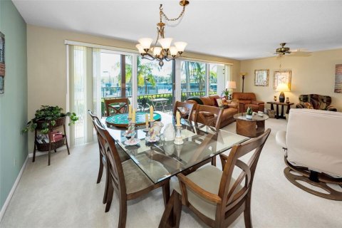 Condominio en venta en Clearwater, Florida, 3 dormitorios, 169.08 m2 № 1602776 - foto 22