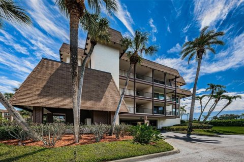 Condominio en venta en Clearwater, Florida, 3 dormitorios, 169.08 m2 № 1602776 - foto 1