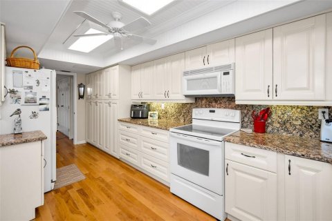 Condominio en venta en Clearwater, Florida, 3 dormitorios, 169.08 m2 № 1602776 - foto 26