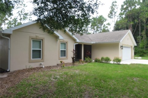 House in Eustis, Florida 3 bedrooms, 166.67 sq.m. № 1900035 - photo 8