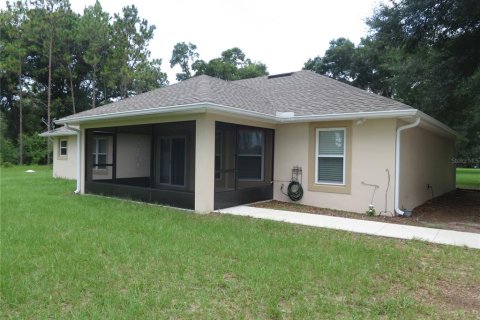 House in Eustis, Florida 3 bedrooms, 166.67 sq.m. № 1900035 - photo 11