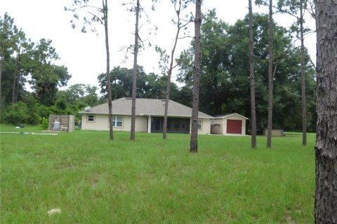 House in Eustis, Florida 3 bedrooms, 166.67 sq.m. № 1900035 - photo 14