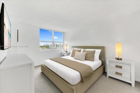 Купить кондоминиум в Майами-Бич, Флорида 2 спальни, 100.15м2, № 1931946 - фото 8