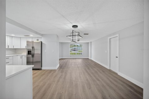Casa en venta en Apollo Beach, Florida, 3 dormitorios, 135.73 m2 № 1902077 - foto 12
