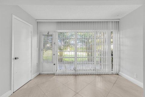 Copropriété à vendre à Delray Beach, Floride: 2 chambres, 94.85 m2 № 2084435 - photo 8