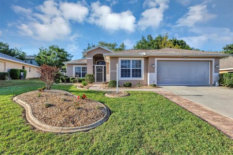 House in Tavares, Florida 3 bedrooms, 169.45 sq.m. № 1721273 - photo 2