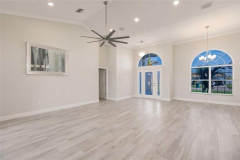 House in Port Charlotte, Florida 3 bedrooms, 195 sq.m. № 1444361 - photo 5