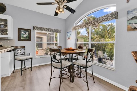 Villa ou maison à vendre à Punta Gorda, Floride: 2 chambres, 164.62 m2 № 2214937 - photo 15
