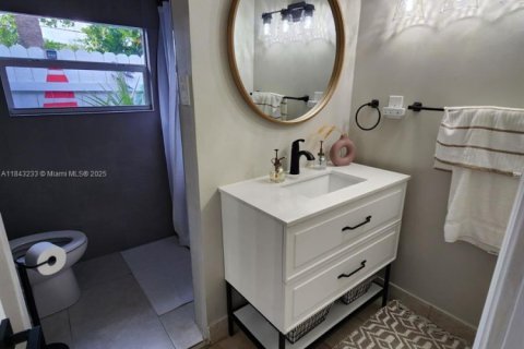 Villa ou maison à louer à Fort Lauderdale, Floride: 3 chambres № 1939957 - photo 9