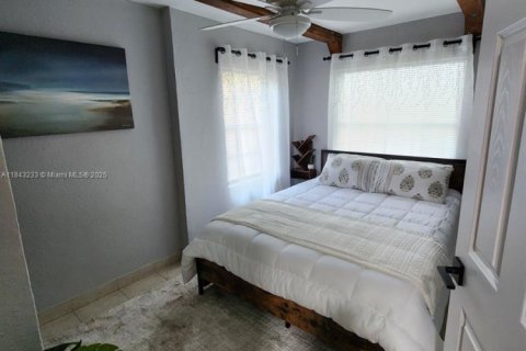 Villa ou maison à louer à Fort Lauderdale, Floride: 3 chambres № 1939957 - photo 8