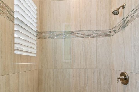 Villa ou maison à vendre à Orlando, Floride: 5 chambres, 317.26 m2 № 2124359 - photo 21