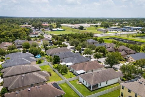 House in Orlando, Florida 3 bedrooms, 143.26 sq.m. № 1885198 - photo 23