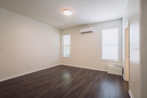 House in Orlando, Florida 3 bedrooms, 143.26 sq.m. № 1885198 - photo 15