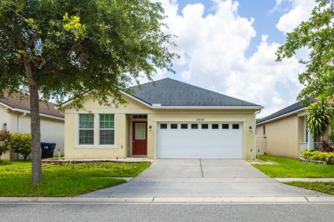 House in Orlando, Florida 3 bedrooms, 143.26 sq.m. № 1885198 - photo 1