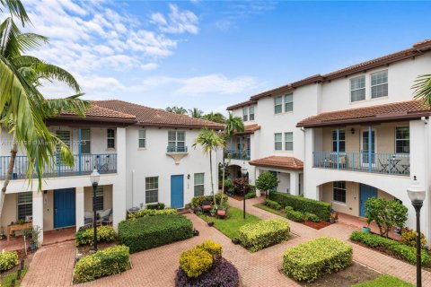 Townhouse in Miramar, Florida 3 bedrooms, 155.33 sq.m. № 1832329 - photo 19