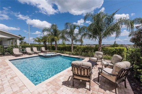 House in Kissimmee, Florida 6 bedrooms, 271.37 sq.m. № 1910410 - photo 30
