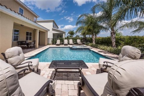 House in Kissimmee, Florida 6 bedrooms, 271.37 sq.m. № 1910410 - photo 29