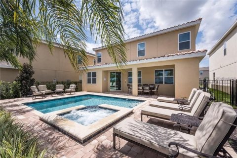 House in Kissimmee, Florida 6 bedrooms, 271.37 sq.m. № 1910410 - photo 27