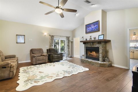 Casa en venta en Astatula, Florida, 3 dormitorios, 187.57 m2 № 1910242 - foto 2