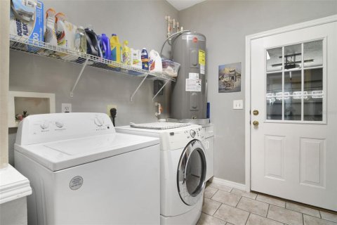 Casa en venta en Astatula, Florida, 3 dormitorios, 187.57 m2 № 1910242 - foto 11