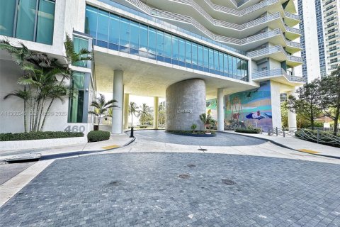 Condo in Miami, Florida, 2 bedrooms  № 2050631 - photo 29