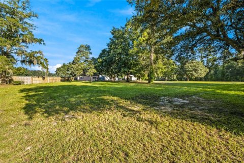 House in Dunnellon, Florida 3 bedrooms, 141.95 sq.m. № 2226037 - photo 5