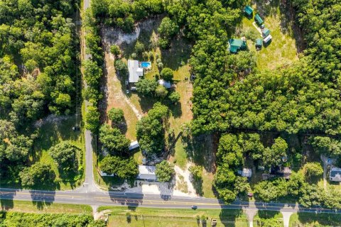 House in Dunnellon, Florida 3 bedrooms, 141.95 sq.m. № 2226037 - photo 15