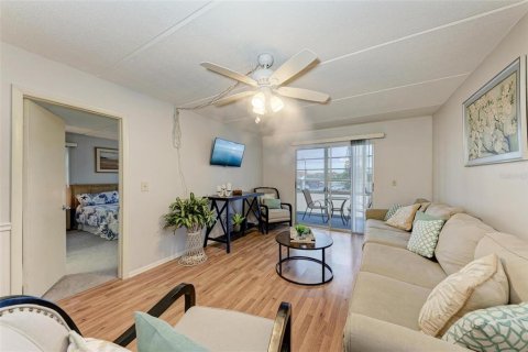 Copropriété à louer à Venice, Floride: 2 chambres, 90.21 m2 № 1905251 - photo 9