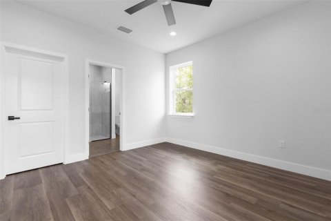 Купить коммерческую недвижимость в Палм-Кост, Флорида 6 спален, 254.09м2, № 1619428 - фото 19