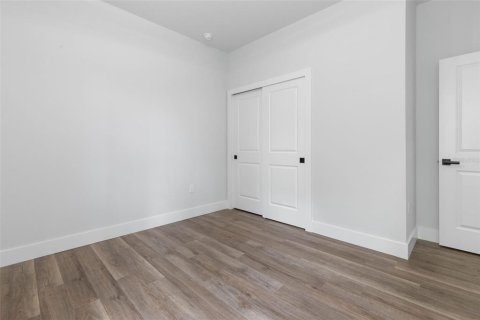 Купить коммерческую недвижимость в Палм-Кост, Флорида 6 спален, 254.09м2, № 1619428 - фото 24