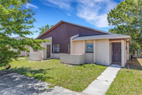 Propiedad comercial en Lakeland, Florida 4 dormitorios, 211.63 m2 № 2225167