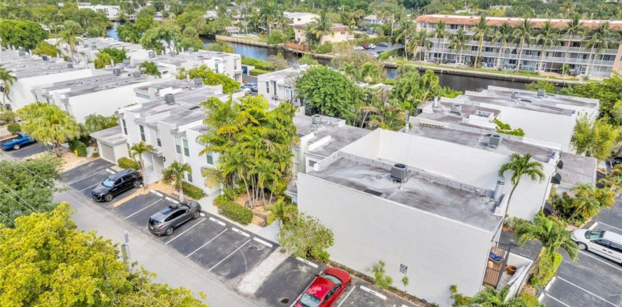 Condo in Wilton Manors, Florida, 2 bedrooms  № 1223580