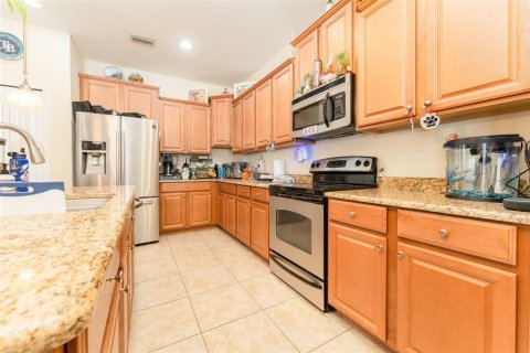 House in Riverview, Florida 4 bedrooms, 170.2 sq.m. № 1754510 - photo 9