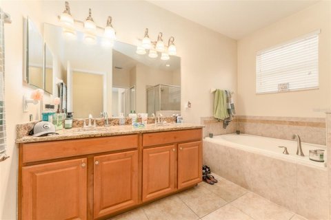 House in Riverview, Florida 4 bedrooms, 170.2 sq.m. № 1754510 - photo 19