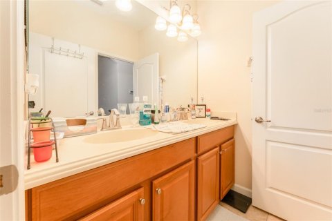 House in Riverview, Florida 4 bedrooms, 170.2 sq.m. № 1754510 - photo 25