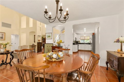 House in Mount Dora, Florida 3 bedrooms, 230.49 sq.m. № 1880601 - photo 11
