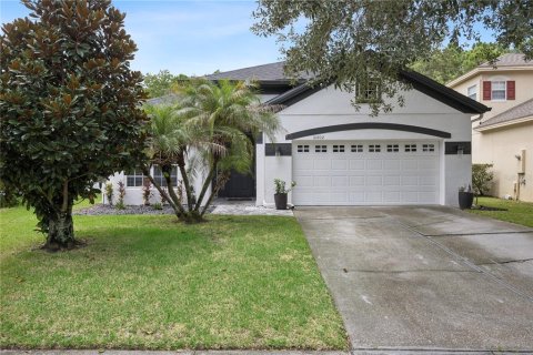 House in Orlando, Florida 4 bedrooms, 189.43 sq.m. № 2280512