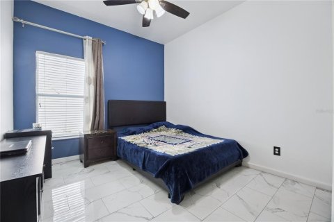 House in Orlando, Florida 4 bedrooms, 189.43 sq.m. № 2280512 - photo 26