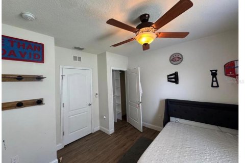 Villa ou maison à louer à Winter Haven, Floride: 4 chambres, 172.05 m2 № 2431879 - photo 10