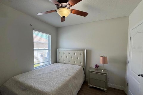 Villa ou maison à louer à Winter Haven, Floride: 4 chambres, 172.05 m2 № 2431879 - photo 13