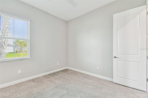 House in San Antonio, Florida 3 bedrooms, 218.23 sq.m. № 1883596 - photo 14