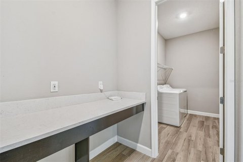 House in San Antonio, Florida 3 bedrooms, 218.23 sq.m. № 1883596 - photo 29