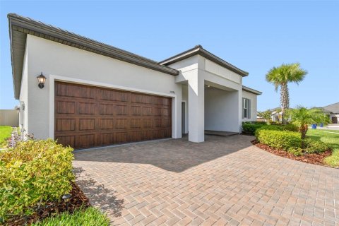 House in San Antonio, Florida 3 bedrooms, 218.23 sq.m. № 1883596 - photo 5