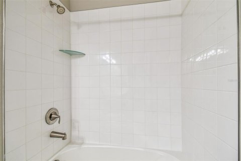 House in San Antonio, Florida 3 bedrooms, 218.23 sq.m. № 1883596 - photo 20