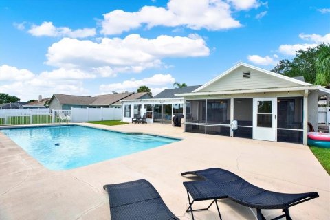 Casa en venta en Riverview, Florida, 4 dormitorios, 200.95 m2 № 1900915 - foto 8