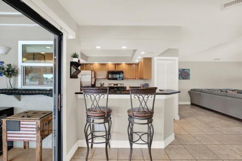 Casa en venta en Riverview, Florida, 4 dormitorios, 200.95 m2 № 1900915 - foto 26