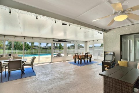 Casa en venta en Riverview, Florida, 4 dormitorios, 200.95 m2 № 1900915 - foto 6