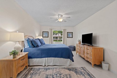 Condo in Boynton Beach, Florida, 2 bedrooms № 2187515 - photo 30