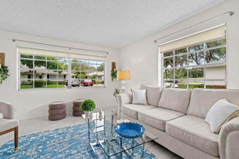 Condo in Boynton Beach, Florida, 2 bedrooms № 2187515 - photo 6