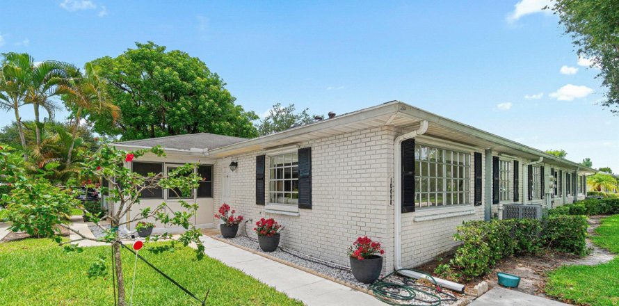 Condo in Boynton Beach, Florida, 2 bedrooms № 2187515